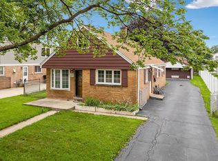 1140 N Taft Ave, Berkeley, IL 60163