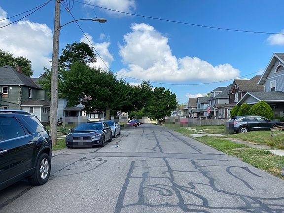 4th image of 211 Michael Ave