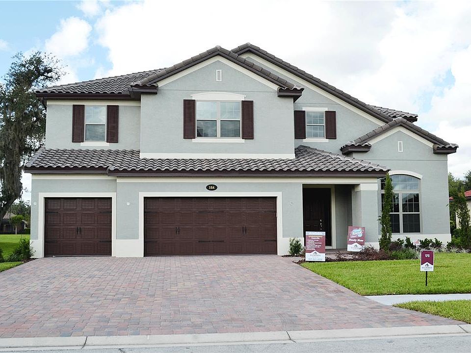 Located on 0173 in Riviera Bella in DeBary, FL