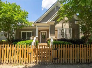 966 Samples Ln, Atlanta, GA 30318