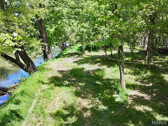 4th image of SE 800th Rd #T17