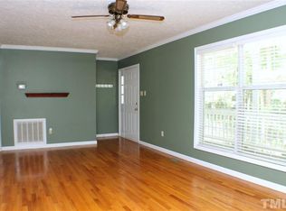 4918 Silver Fox Ln, Efland, NC 27243