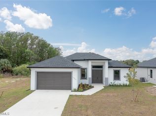 1323 Lincoln Ct, Immokalee, FL 34142