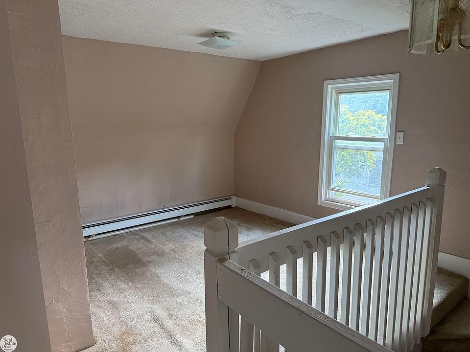 629 West Blvd, photo 11