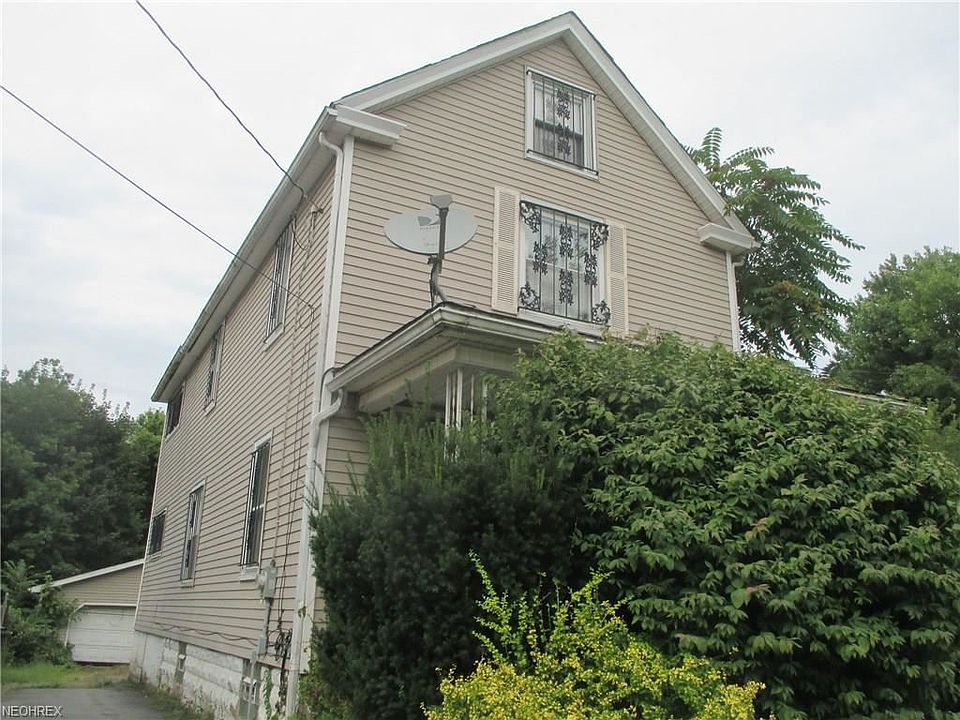 2nd image of 1036 Mercer St