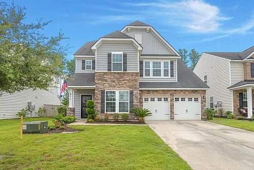 694 Redbud Ln Photo 1