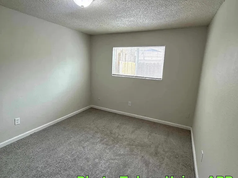 319 Monterey St #3 — Photo 9