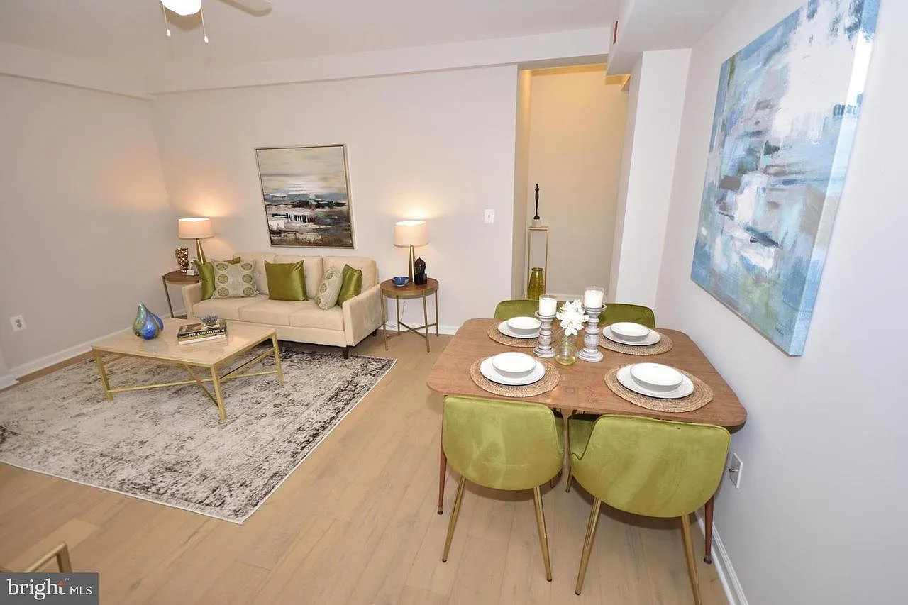 1 bed, 570 sqft, $2,000 — Photo 2
