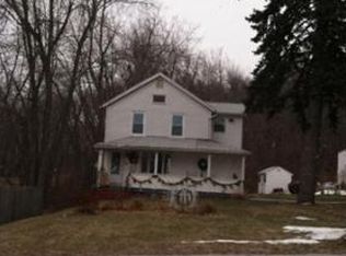20 North St, South Hadley, MA 01075