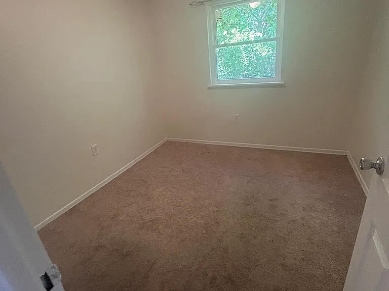531 Foster St #2 — Photo 8