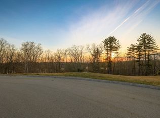 14 Weetamoo Way, Westford, MA 01886