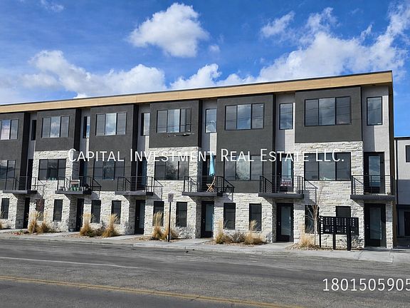 3rd image of 1689 S West Temple St #102