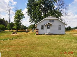 5907 N Coleman Rd, Coleman, MI 48618