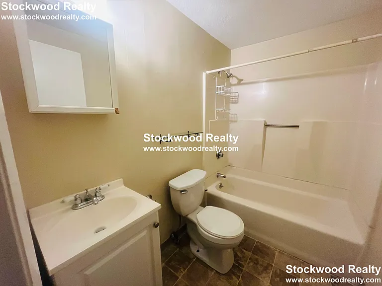 385 Dorchester St #A10 — Photo 18