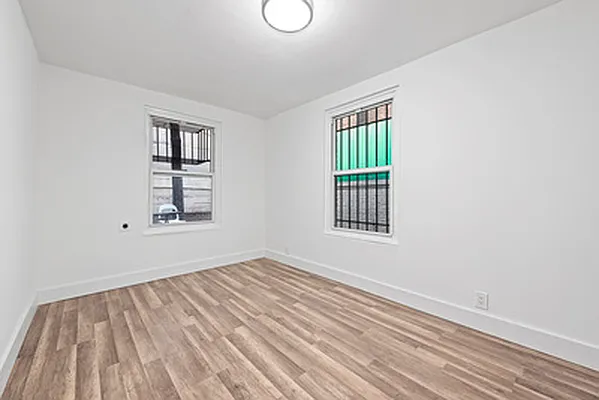 Rented by Corcoran | media 24