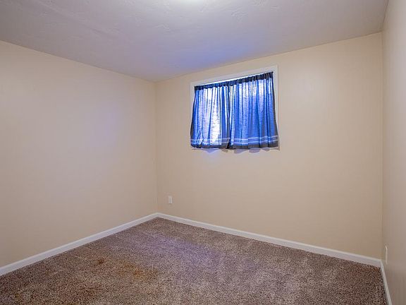5th image of 4668 W Kathleen Ave