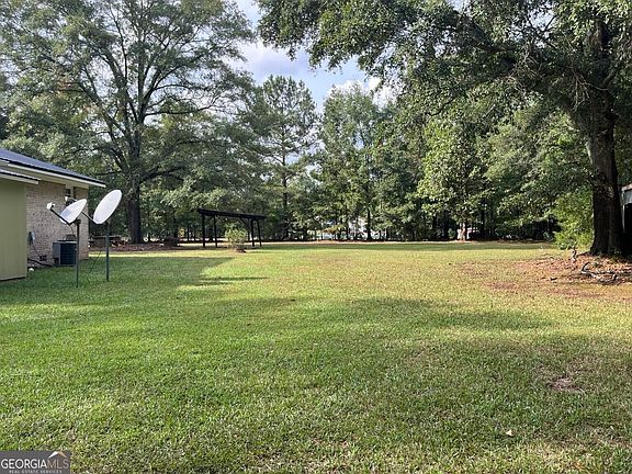 3rd image of 26 Onnie Colquitt Rd