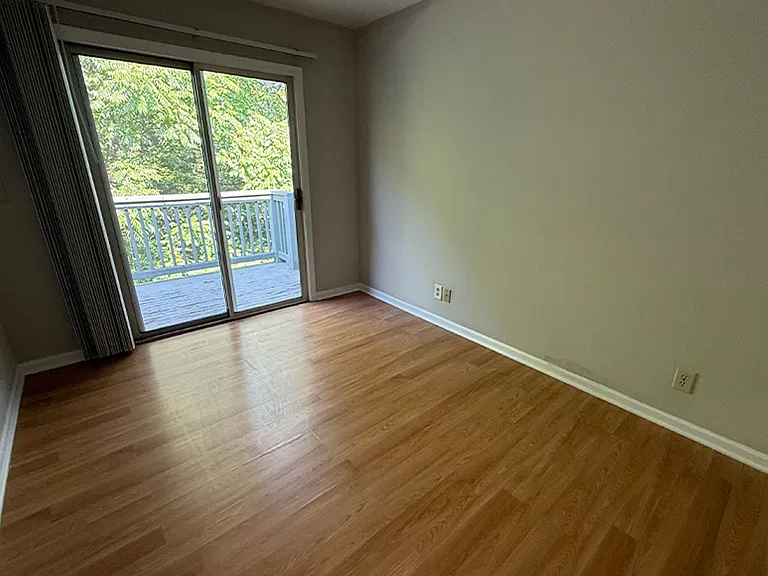 3227 Bishop St — Photo 35