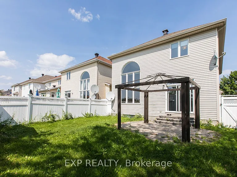 118 Finn Ct — Photo 45