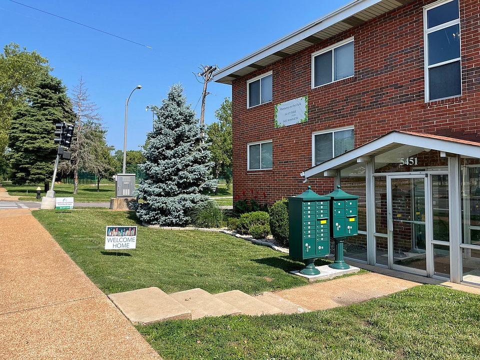 1st image of 5451 Arsenal St #106