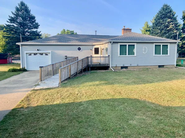 100 Crosby Dr, Battle Creek, MI 49014