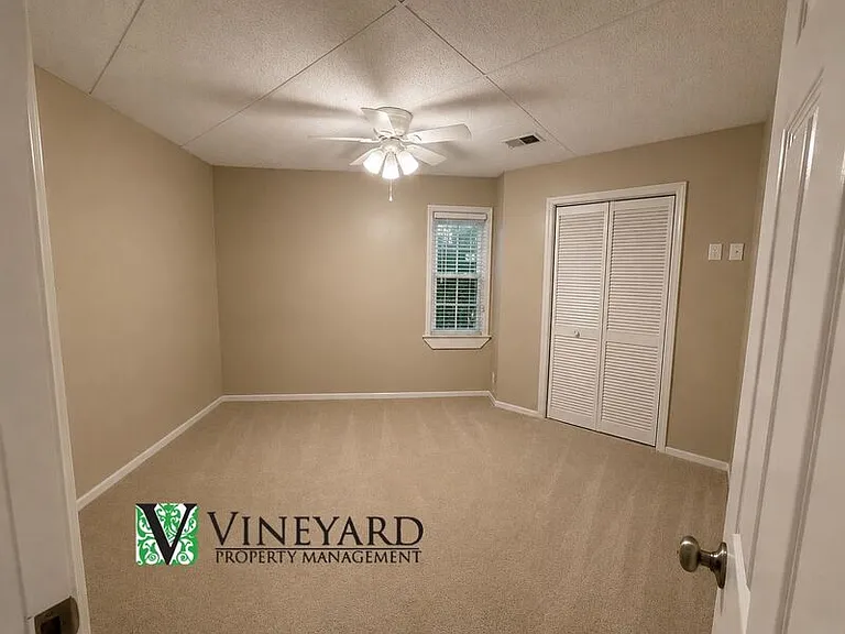 2443 Doubletree Dr NW — Photo 14