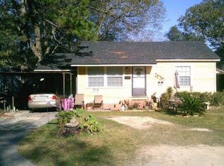 4486 Harding Dr, Beaumont, TX 77703