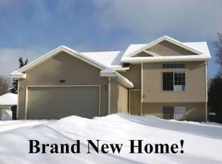1427 Marlin Ave NW, Grand Rapids, MI 49534