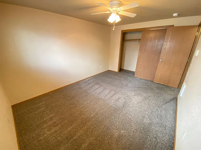 109 S Pearl St. — Photo 13
