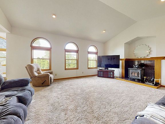 4th image of 3505 Kimberly Ct