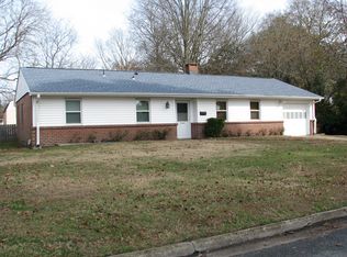 6304 Bennington Rd, Virginia Beach, VA 23464