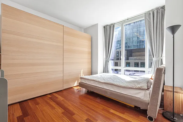 Sold by Compass | media 5