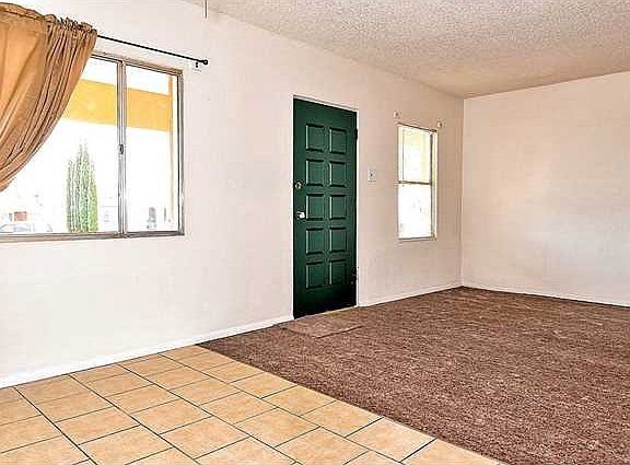 5th image of 3125 Morehead Ave