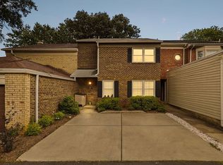 1024 Moorefield Creek Rd SW, Vienna, VA 22180