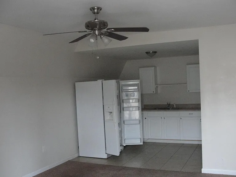 7039 Hamilton View St — Photo 2