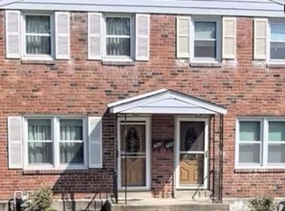 702 Buttonwood St, Norristown, PA