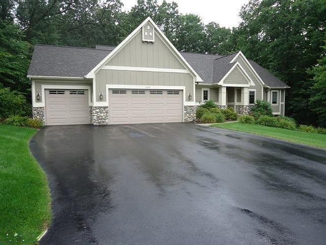 1st image of 2605 Oak Highland Ct
