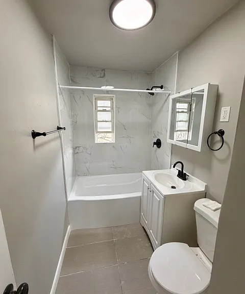 Vine Street Holdings — Photo 15