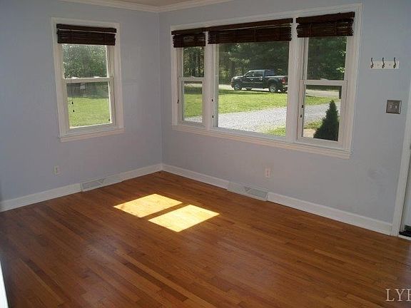 2nd image of 1134 Haven Heights Dr