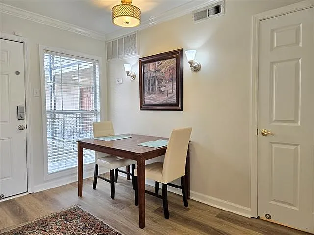 2511 Metairie Lawn Dr #215 — Photo 7