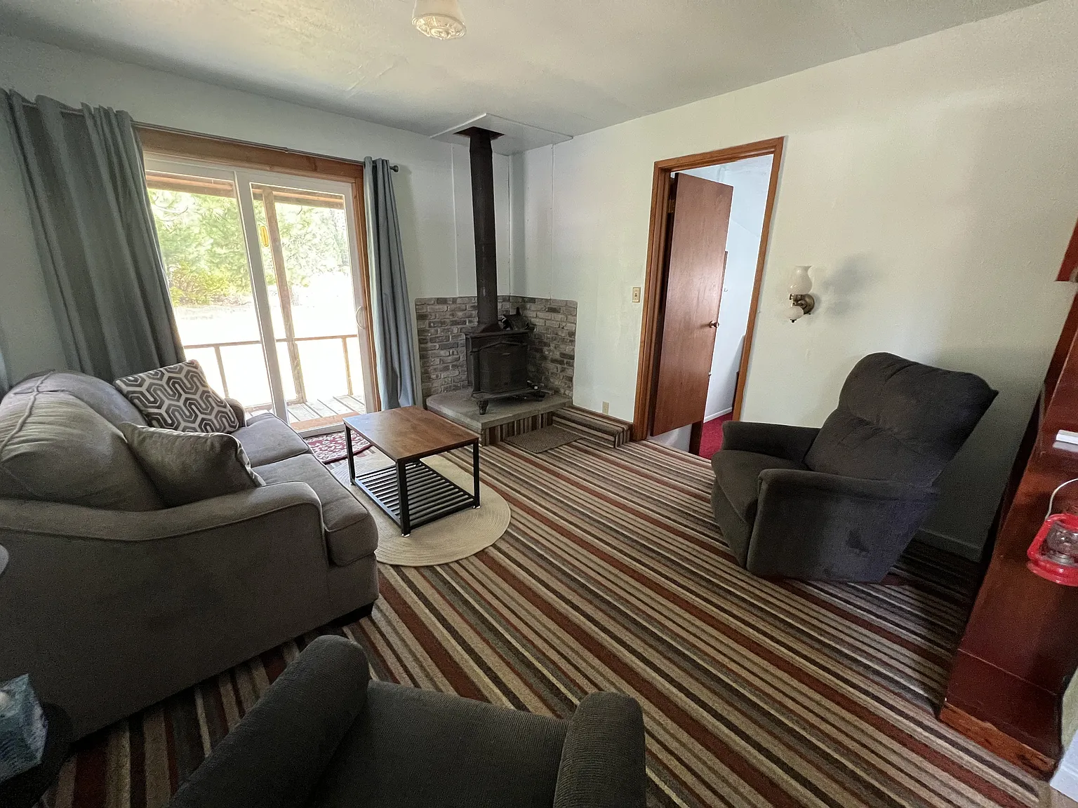 1/1 on 2.4 acres — Photo 1