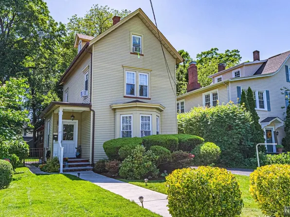 87 W Passaic Ave, Rutherford, NJ 07070