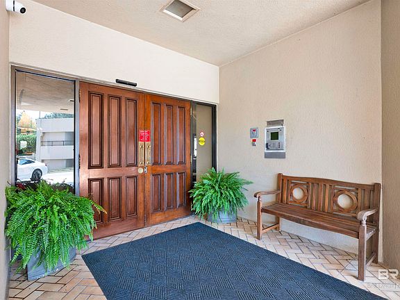 2nd image of 100 Tower Dr APT 703