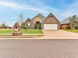 300 SW 171st St, Oklahoma City, OK 73170