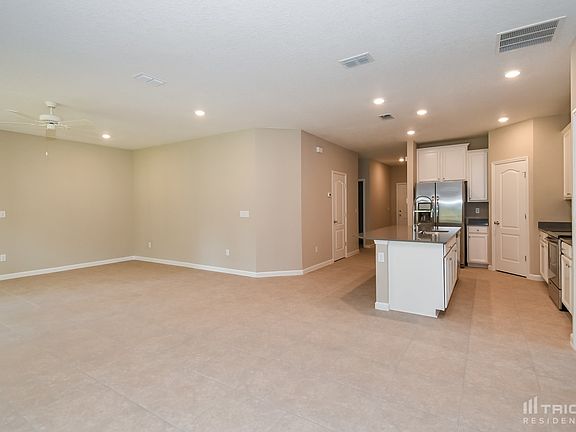 2nd image of 10191 Pavnes Creek Dr
