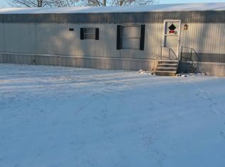 2265 Oak Rd, Plymouth, IN 46563