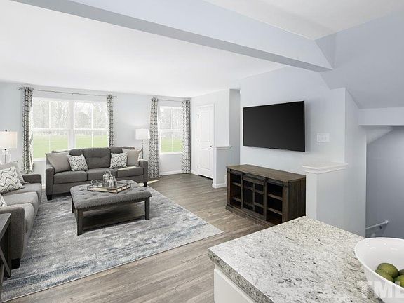 4th image of 1107 Pale Moss Dr