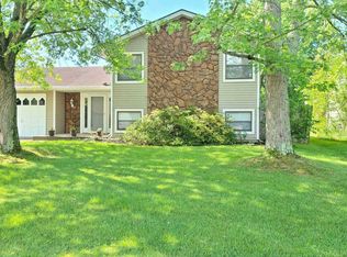 421 Old Cannon Way, Evansville, IN 47711