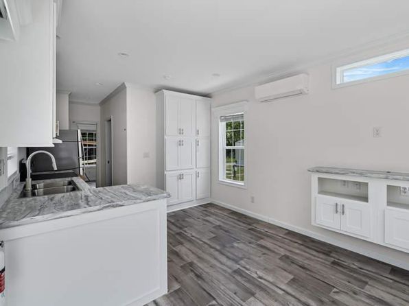 31 Ben St #67