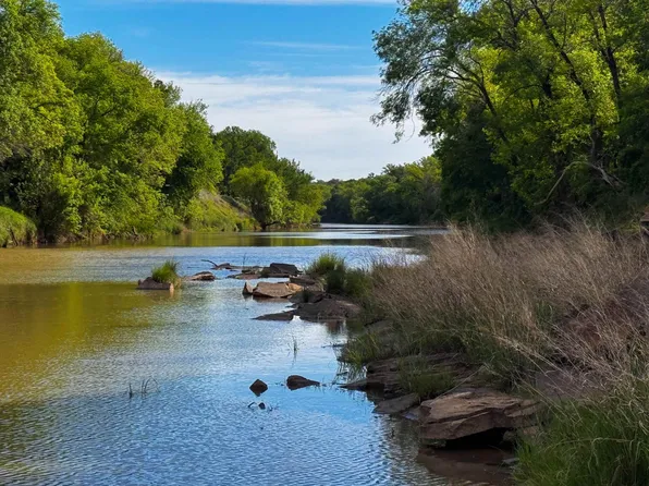 1300 CR 146, San Saba, TX 76877